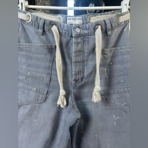 Free People “We the Free” Moxie Barrel Jeans! Worn once! - Picture 8 of 12